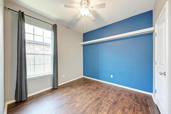 Building Photo - 1412 Berlin Ln