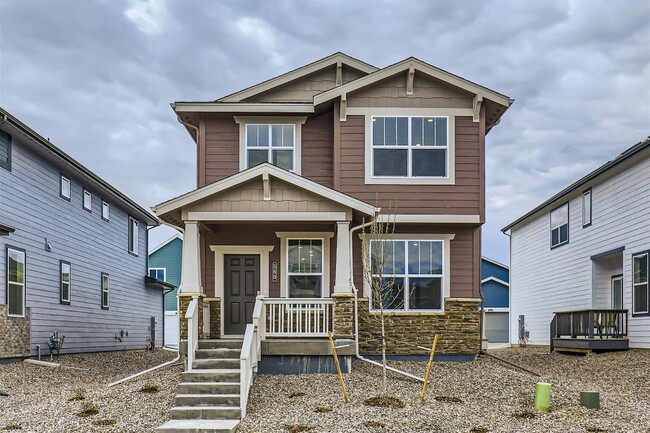 Primary Photo - 560 Cottonwood Avenue