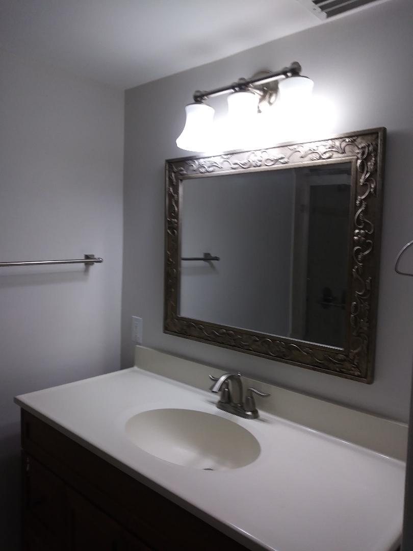 Building Photo - 11842 SW 37 Ter