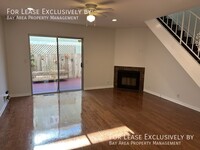 Building Photo - 409 Oak Ave