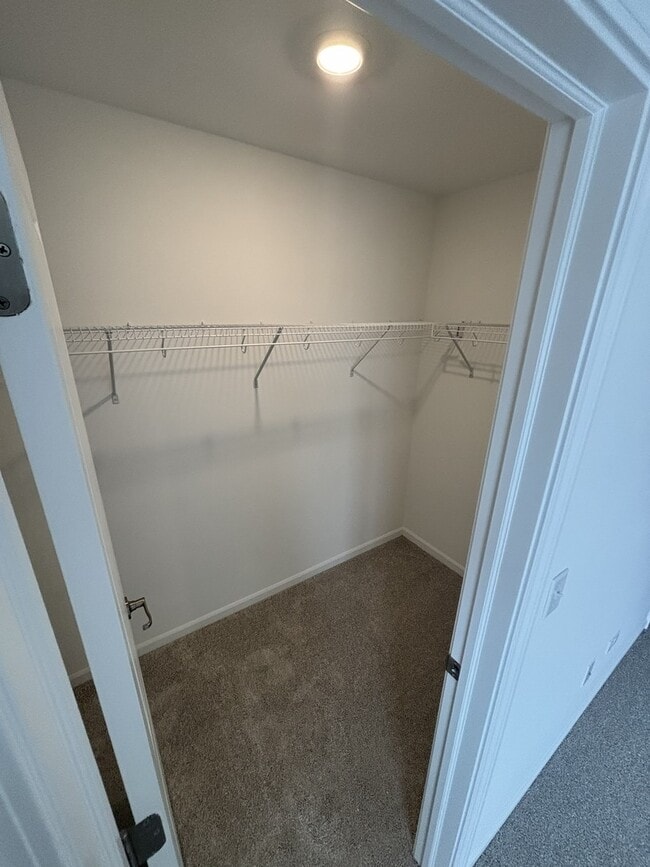 Building Photo - 7707 Nightshade Ln