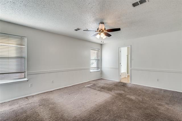 Building Photo - 10141 Chapel Rock Dr