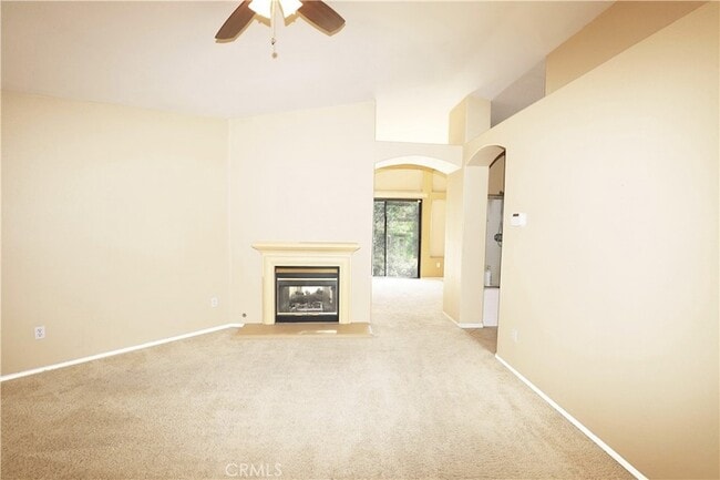 Building Photo - 2760 Hidden Hills Way W