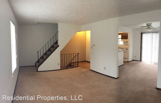 Building Photo - 2 br, 1 bath House - 118 Locust Ridge Drive