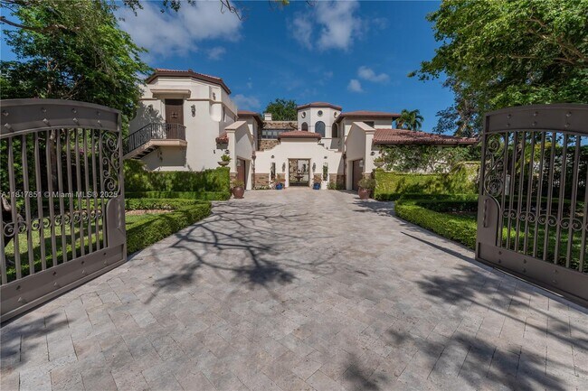 Building Photo - 9801 SW 60th Ct