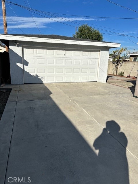 Building Photo - 1238 W 2nd St