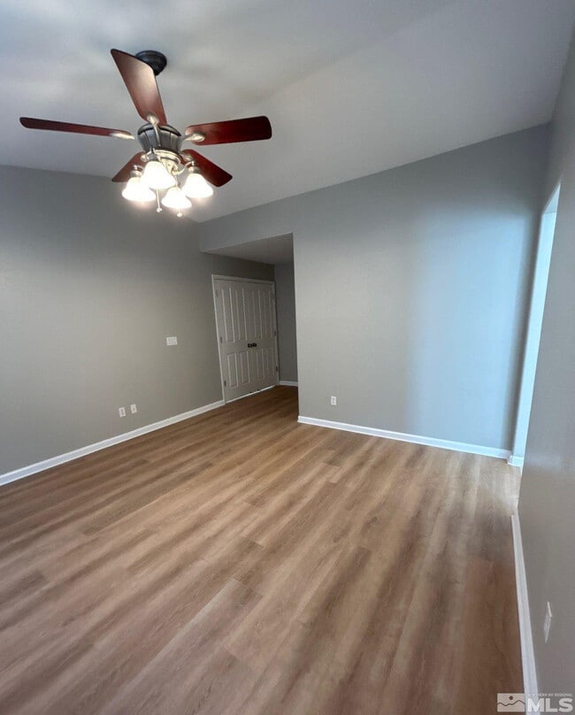 Building Photo - 589 Panama Dr