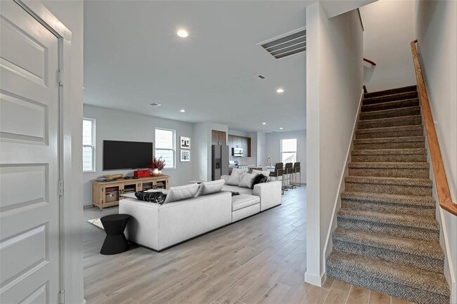 Building Photo - 3510 Contempo Dr
