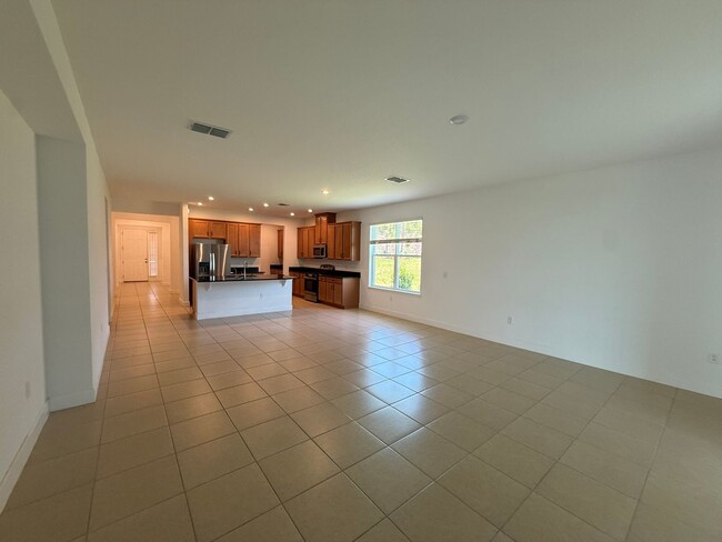 Building Photo - Beautiful Single Family Home in Clermont