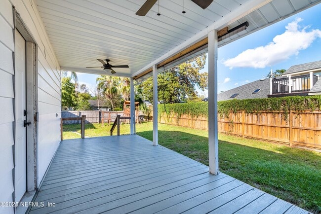 Building Photo - 4313 Lexington Ave