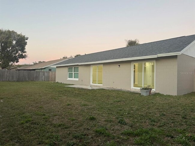 Building Photo - 12142 Caper St