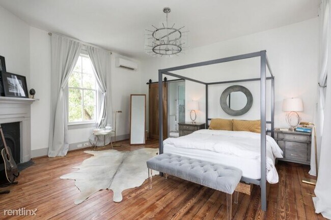 Building Photo - 1 br, 1 bath Condo - 20 Limehouse B Unit B