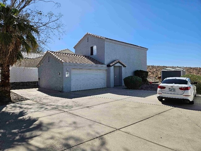 Building Photo - 3440 Sunriver Rd