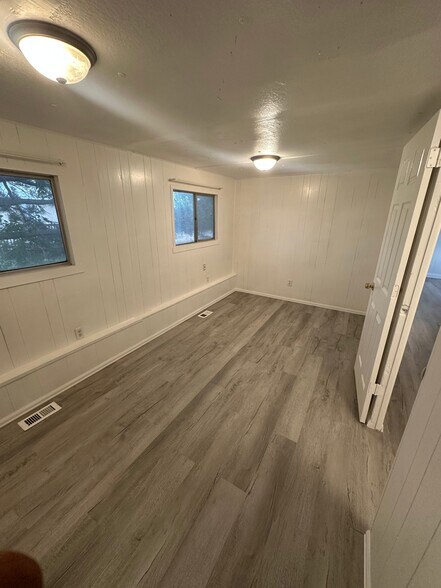Building Photo - 3122 S Greeley Hwy