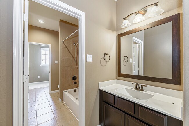 Building Photo - 4607 Rockton Hills Ln