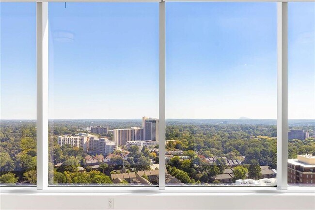 Building Photo - 3630 Peachtree Rd