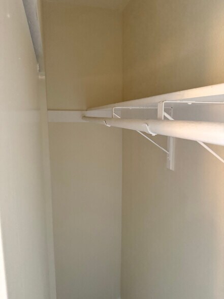 Building Photo - 5164 Imperial Ave