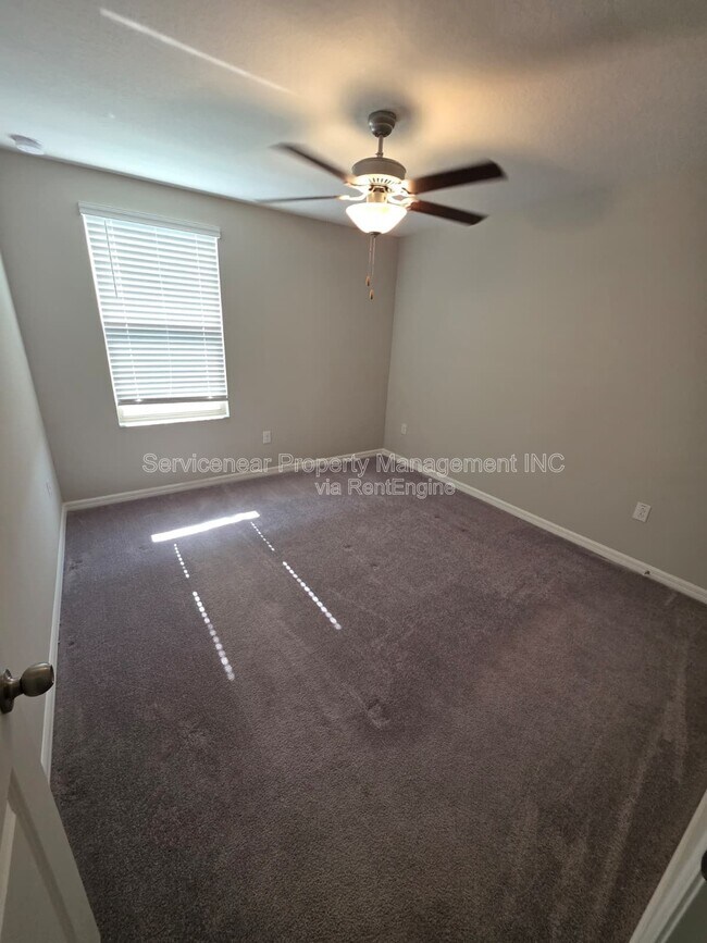 Building Photo - 3719 Daisy Bloom Pl