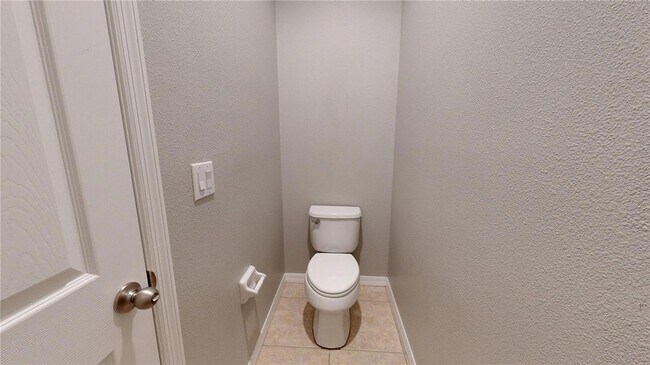 Building Photo - 9344 Bella Vita Cir