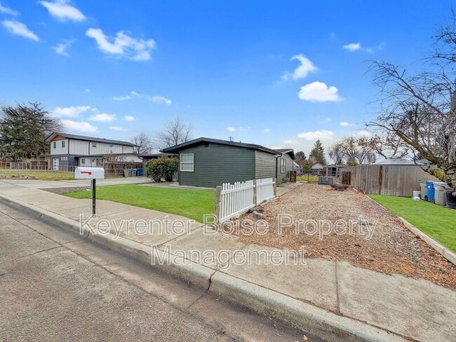 Building Photo - 7867 W Camas St