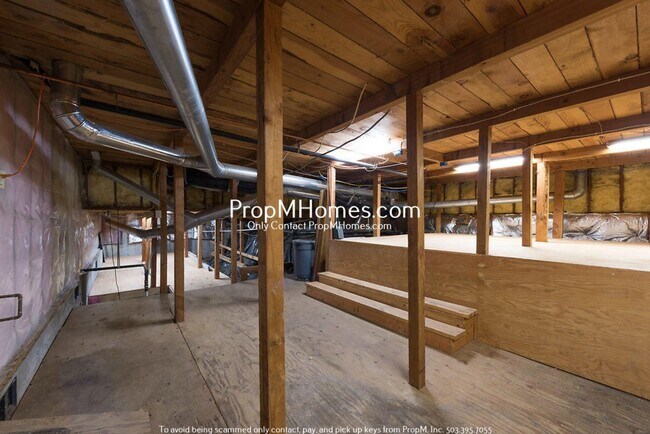 Building Photo - 11881 SE Southern Lites Dr