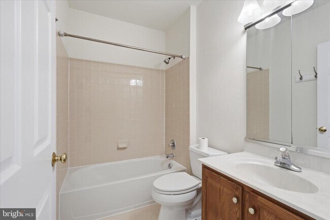 Building Photo - 25828 Kirkwood Square