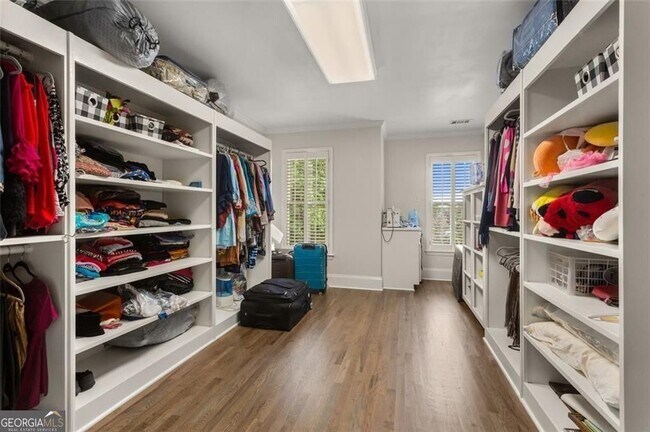 Building Photo - 415 Lyerly Pointe