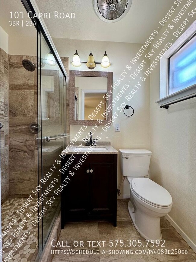 Building Photo - 101 Capri Rd