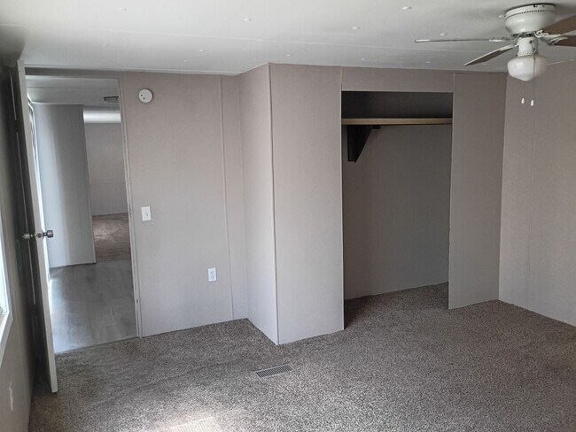 Building Photo - 220 Baughman Hill Rd