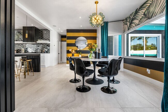 Building Photo - The Escape Island - Pool, Jacuzzi & Privat...