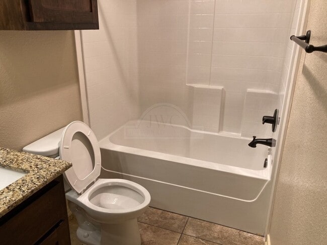 Building Photo - 5701 Luminous Ln