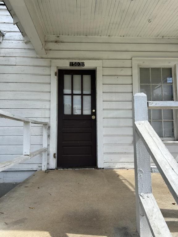 Primary Photo - 1503-B Maple Street
