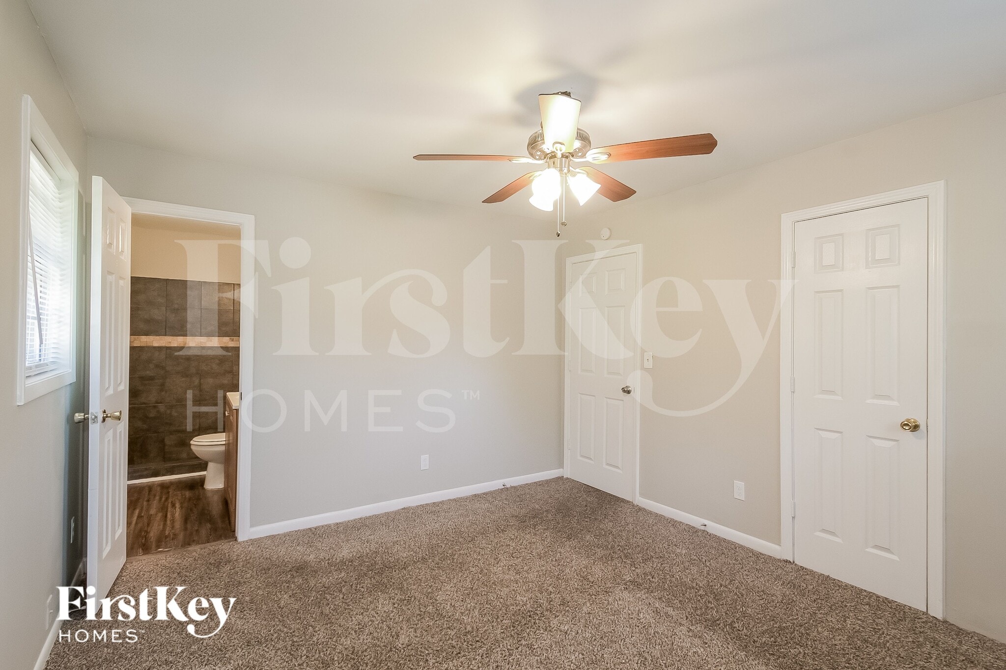 Building Photo - 4163 Northstrand Dr