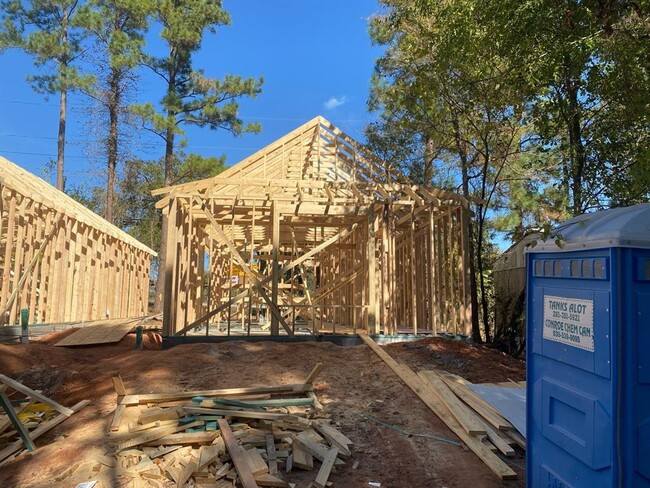 Building Photo - 12041 NELLWOOD-