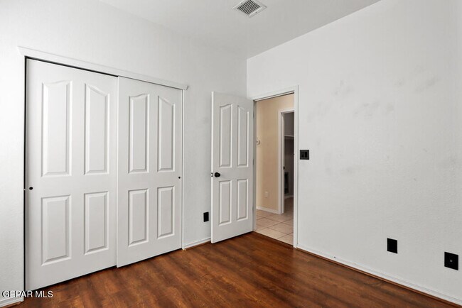 Building Photo - 14685 Holsteiner Ct