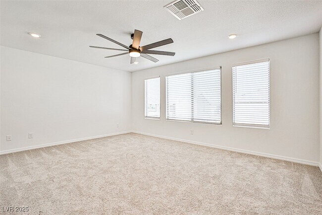 Building Photo - 7412 Legacy Pt St