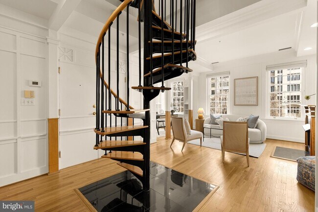 Building Photo - 1704 16th St NW