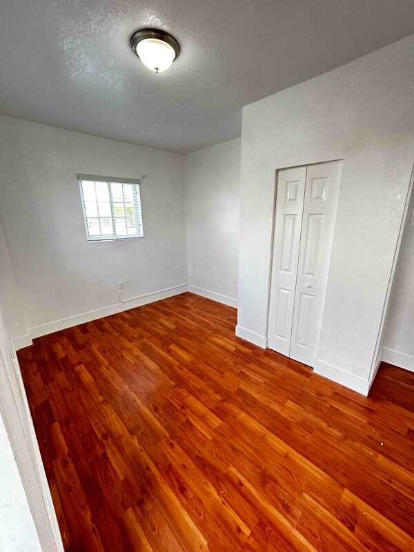 Building Photo - 7848 SW 35th Terrace