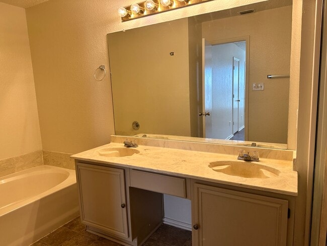 Building Photo - Nice Single Family Home in Keller ISD