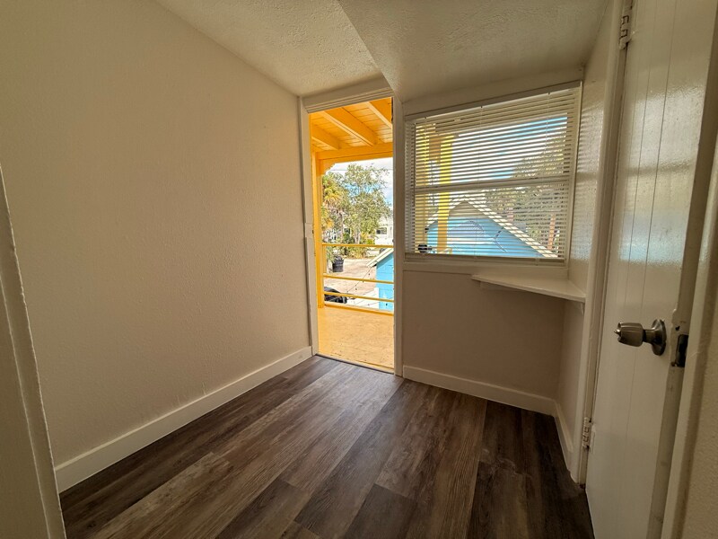 Building Photo - 5437 Essex Ave S