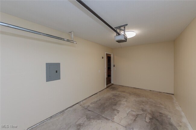 Building Photo - 1151 N Jefferson St