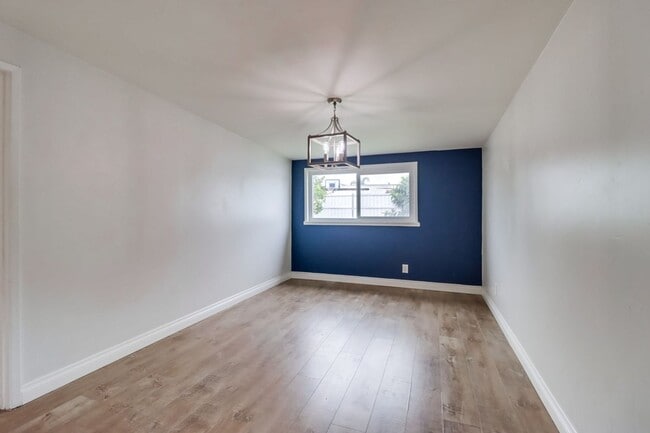 Building Photo - Imperial Beach, Gorgeous 4 bed 2 bath home...