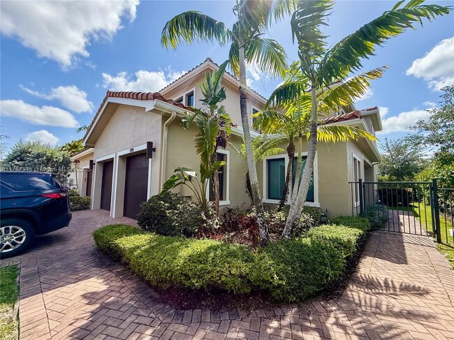 Primary Photo - 5915 Brookfield Cir