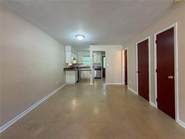 Building Photo - 5620 NW 23rd Terrace
