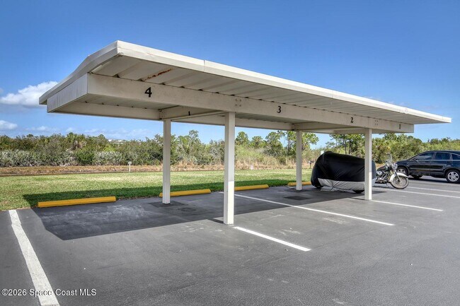 Building Photo - 1747 Sophias Dr
