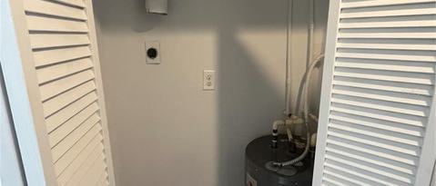 Building Photo - 1624 Coral Way