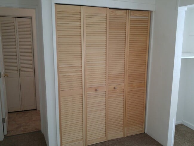 Building Photo - Cute Home in Shasta Lake City