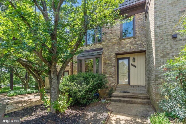 Building Photo - 2983 Borge St