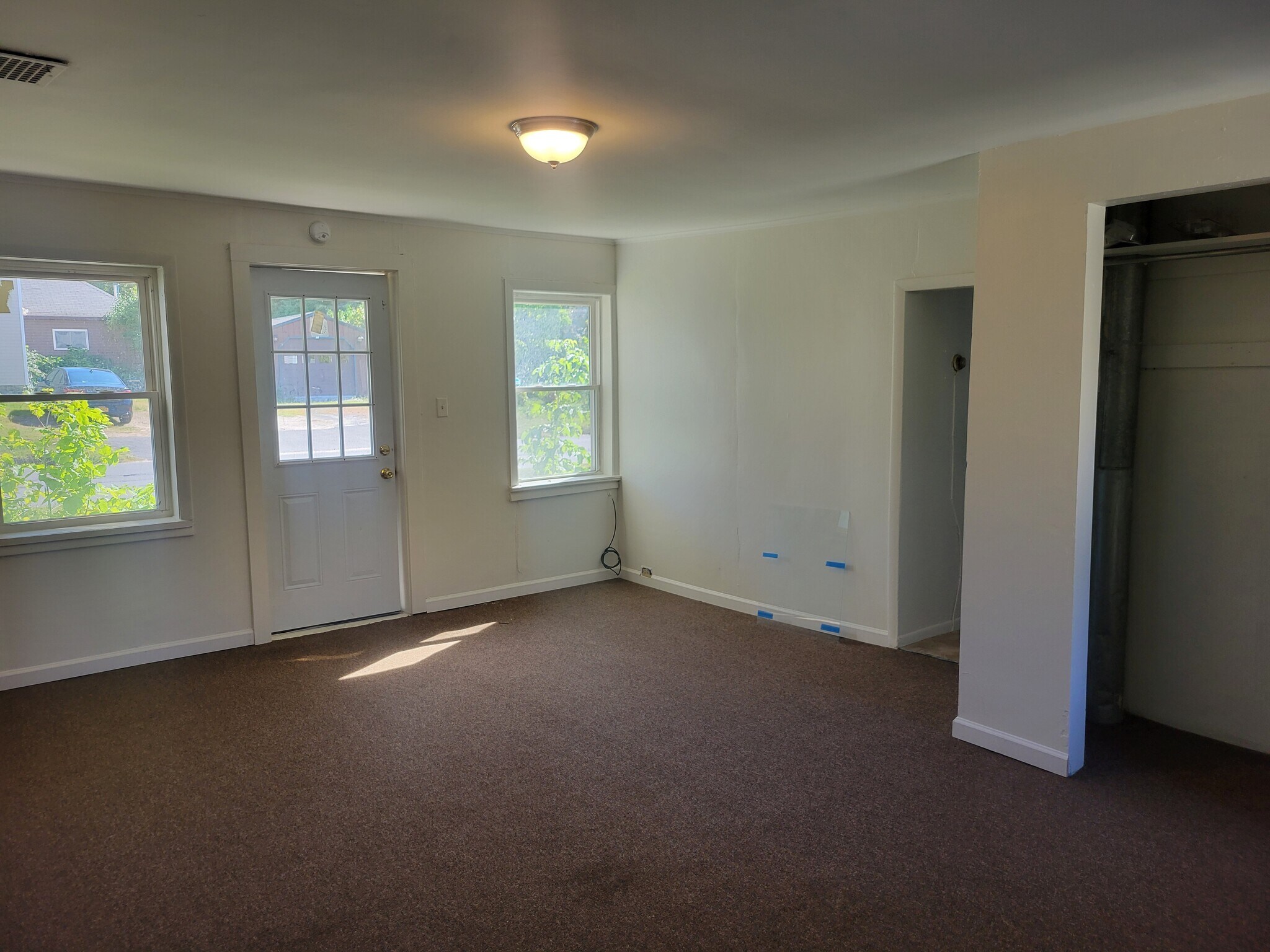 Building Photo - 59 Pearl St