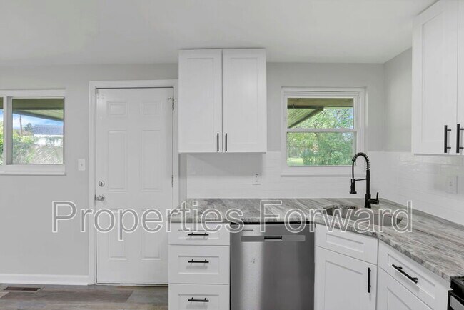 Building Photo - 1663 Haft Dr